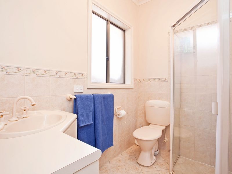 8A Owen Street, Seaton SA 5023