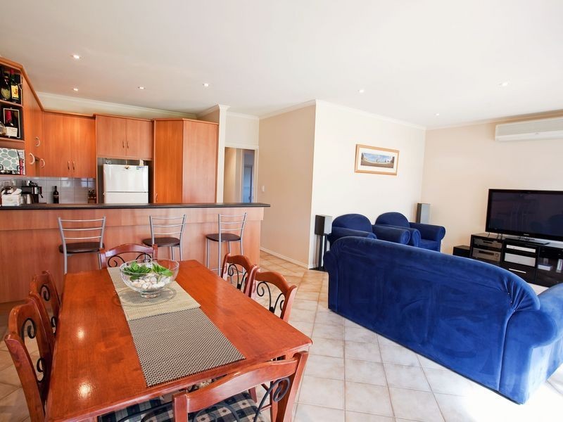 8A Owen Street, Seaton SA 5023