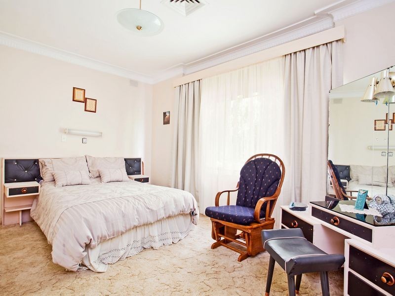 32 Maidos Grove, Valley View SA 5093