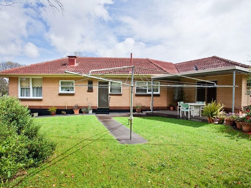 32 Maidos Grove, Valley View SA 5093