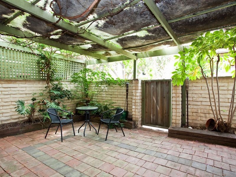 9/1 Mooloola Way, West Lakes Shore SA 5020