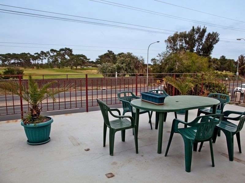 4/317 Tapleys Hill Road, Seaton SA 5023
