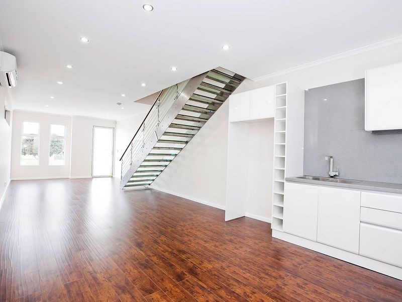 2/5 Royal Terrace, Royal Park SA 5014