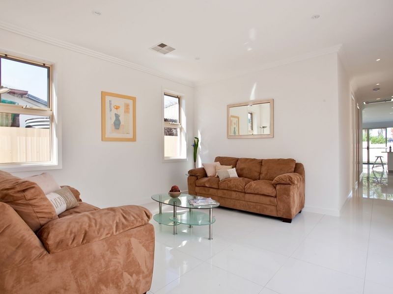 4A Lister Crescent, Woodville South SA 5011