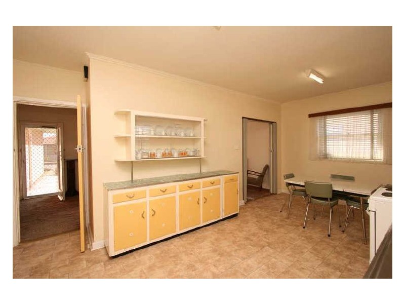 28 Rose Street, Ottoway SA 5013