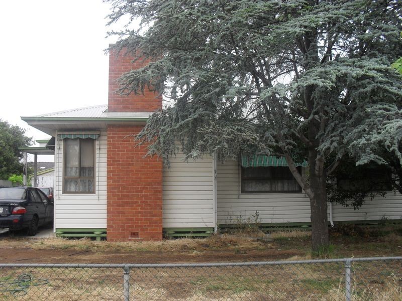 4 Parkhouse Avenue, Seaton SA 5023