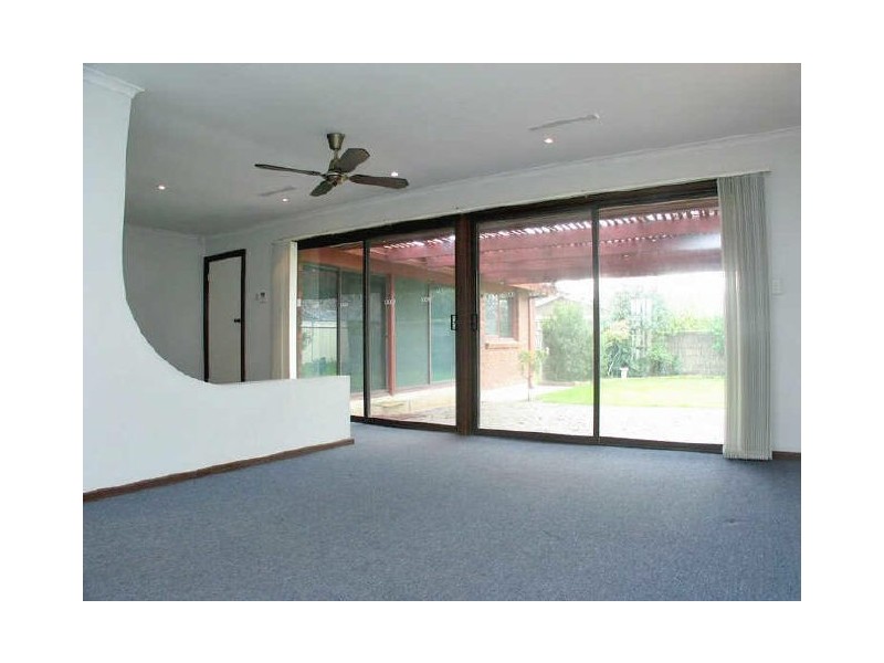 32 Sims Crescent, West Lakes SA 5021