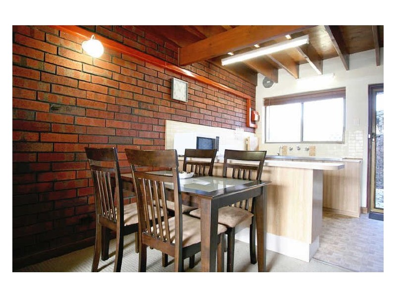 13 Sportsmans Drive, West Lakes SA 5021