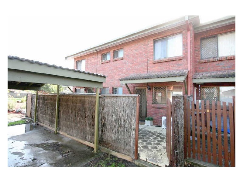 13 Sportsmans Drive, West Lakes SA 5021