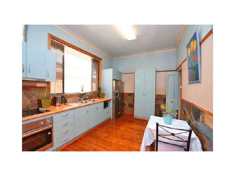 30 Dumfries Avenue, Seaton SA 5023