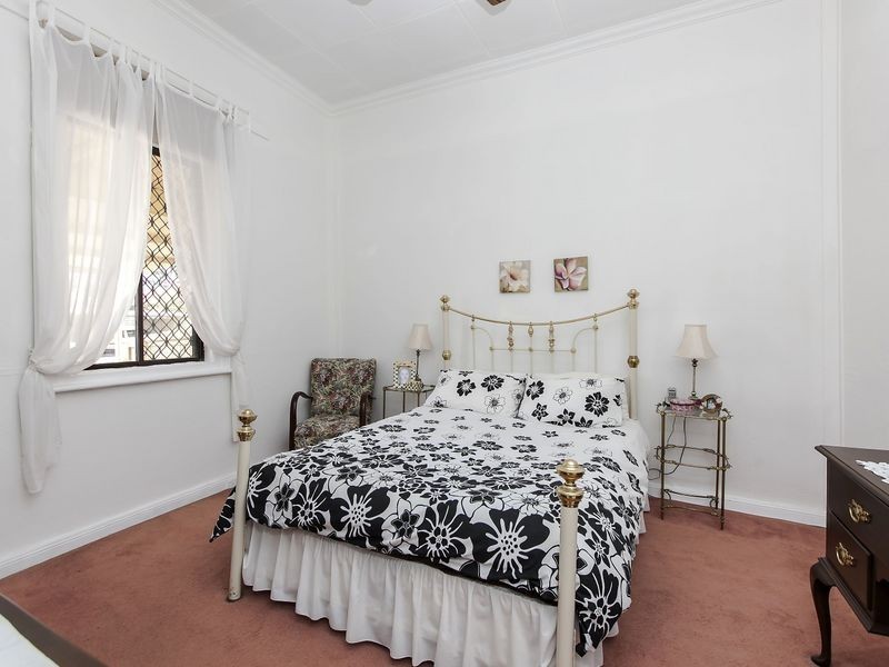 23 Bucknall Road, Glanville SA 5015