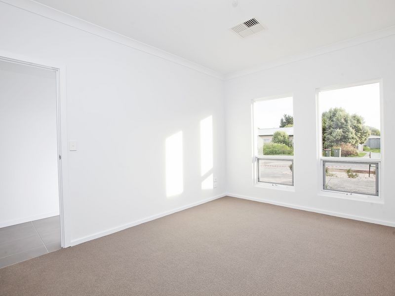 22a Nunyah Avenue, Park Holme SA 5043