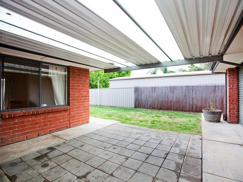64 Gamay Drive, Old Reynella SA 5161