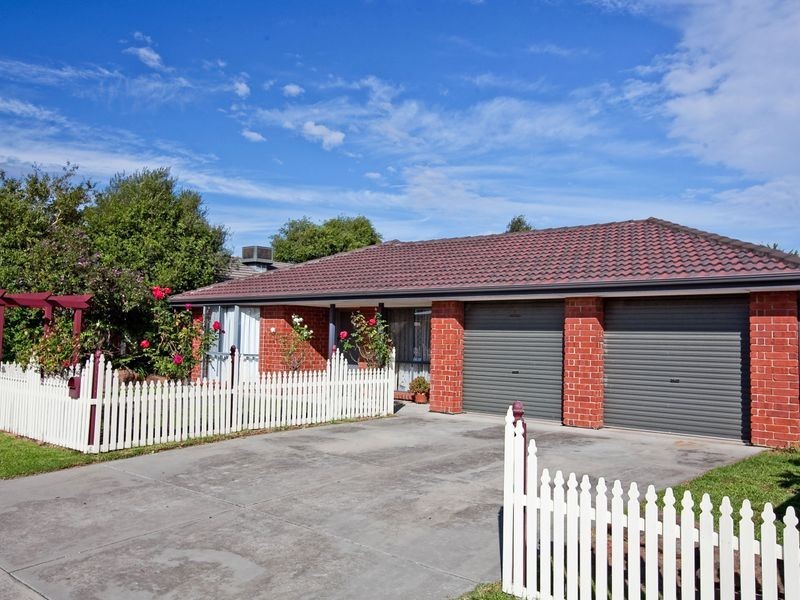 64 Gamay Drive, Old Reynella SA 5161