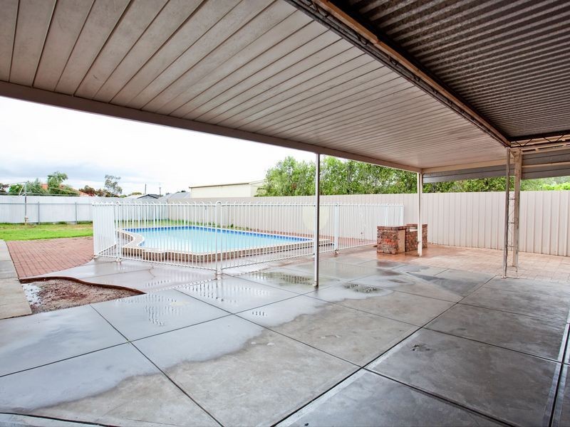 61 Russ Avenue, Seaton SA 5023