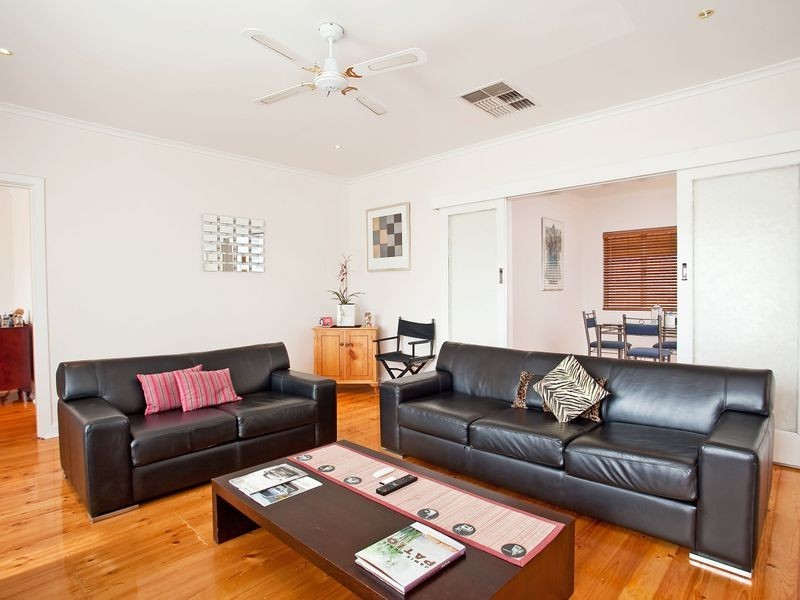 30 Main Street, Beverley SA 5009