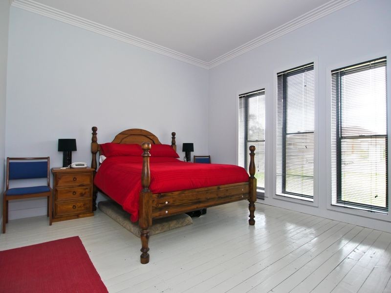 5 Raymond Avenue, Seaton SA 5023