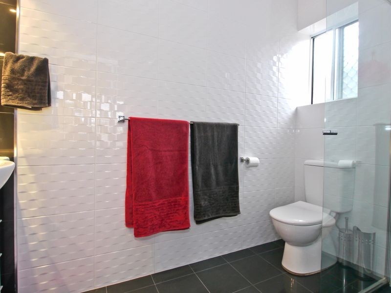 5 Raymond Avenue, Seaton SA 5023