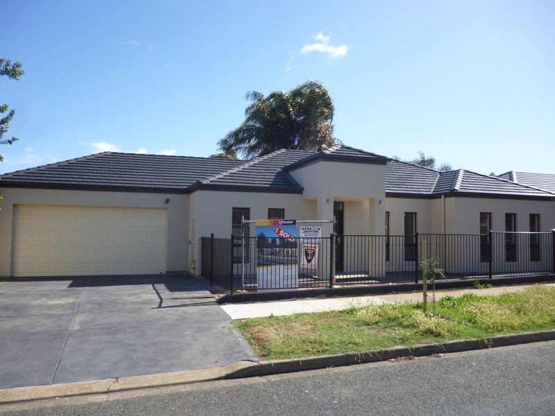 2 Clifton Street, Blair Athol SA 5084