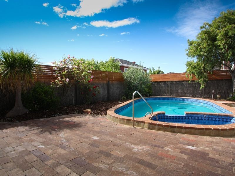 3 Polynesia Grove, West Lakes SA 5021