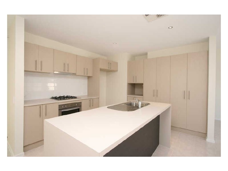 12 North Parade, Royal Park SA 5014