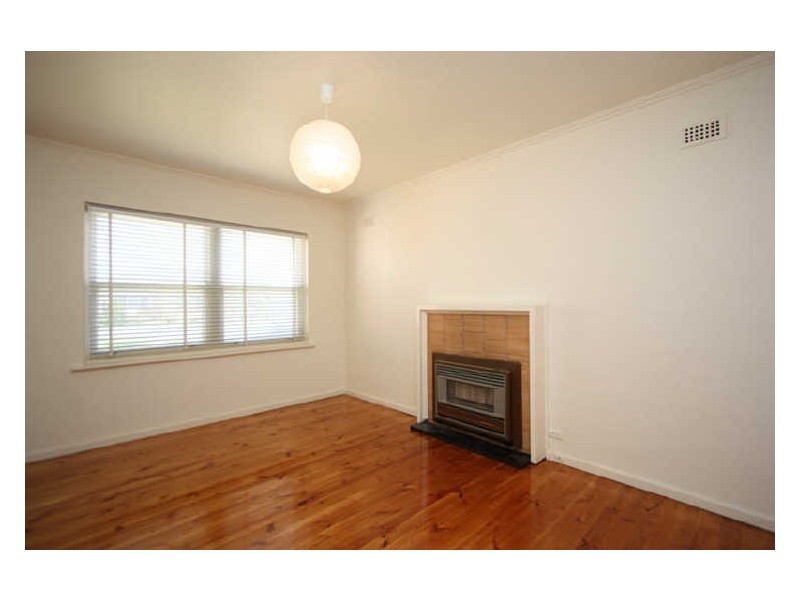 9 Hawke Street, Albert Park SA 5014