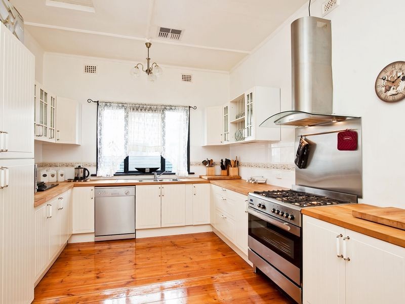 30 May Street, Albert Park SA 5014