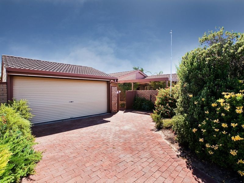 7 Classic Court, West Lakes SA 5021