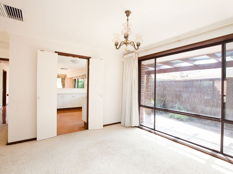 7 Classic Court, West Lakes SA 5021