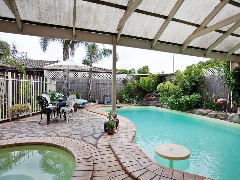 5 Comorin Court, North Haven SA 5018