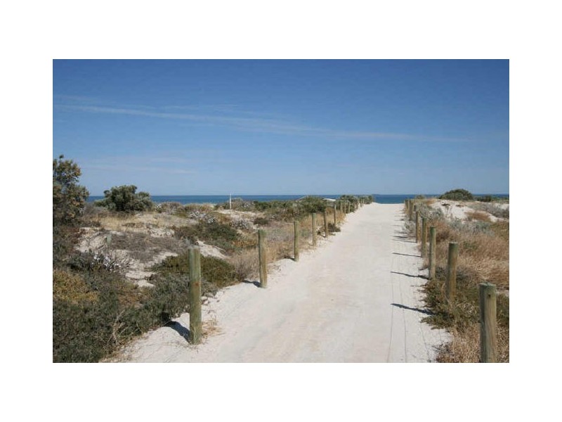 1/171 Military Road, Tennyson SA 5022