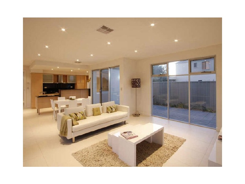 1/171 Military Road, Tennyson SA 5022