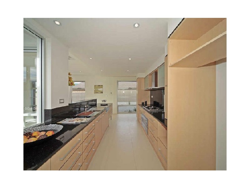 1/171 Military Road, Tennyson SA 5022