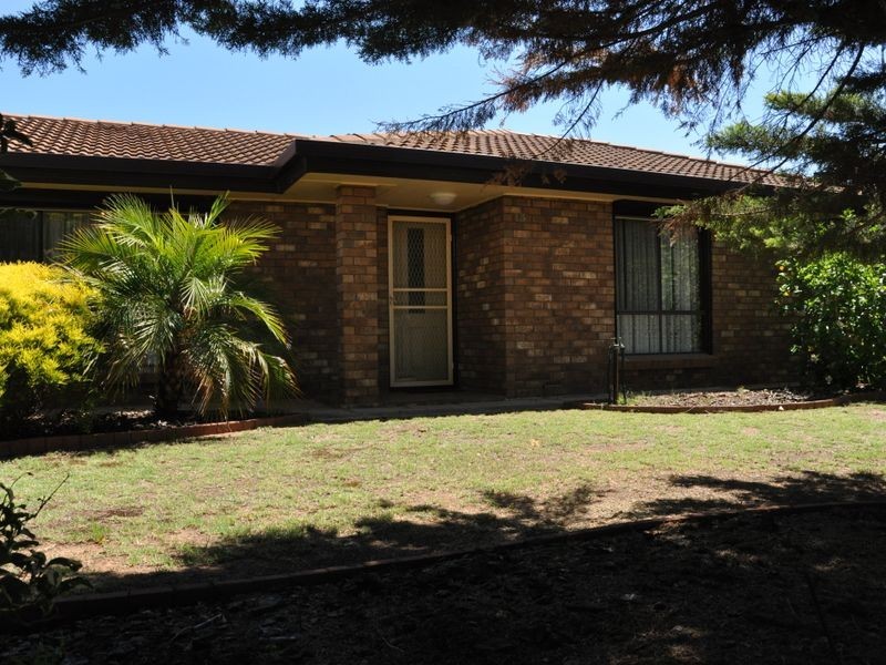 13 Burstall Court, Parafield Gardens SA 5107
