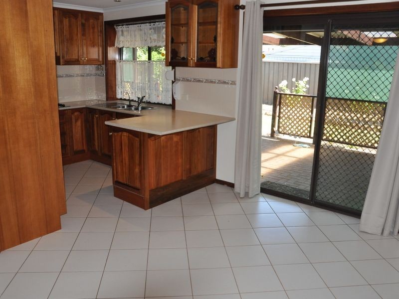 13 Burstall Court, Parafield Gardens SA 5107