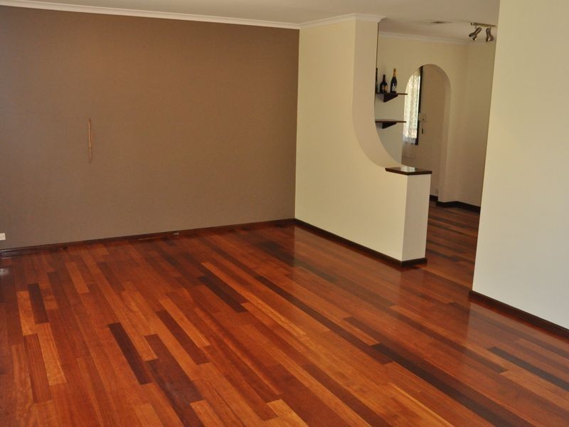 13 Burstall Court, Parafield Gardens SA 5107