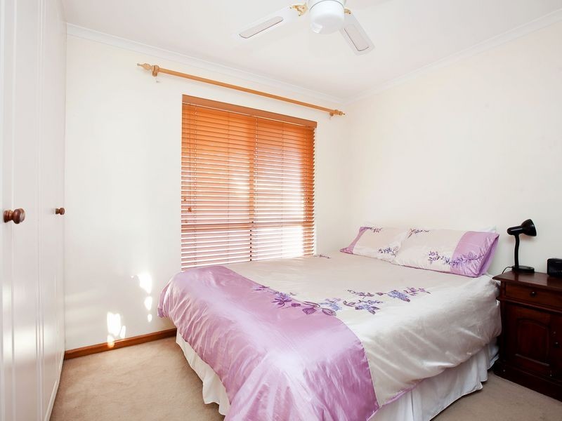 2/1 Kyarra Street, Taperoo SA 5017