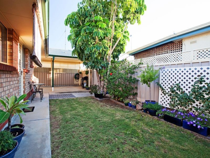 2/1 Kyarra Street, Taperoo SA 5017