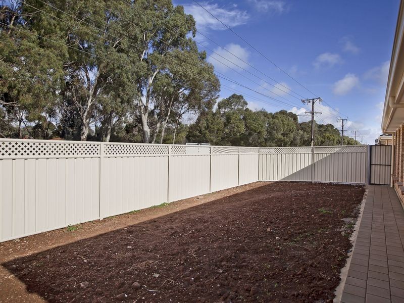 2/183 Martins Road, Parafield Gardens SA 5107