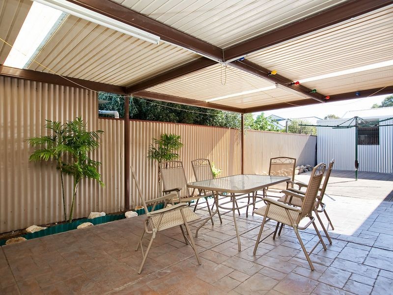 14a Mitchell Street East, Seaton SA 5023