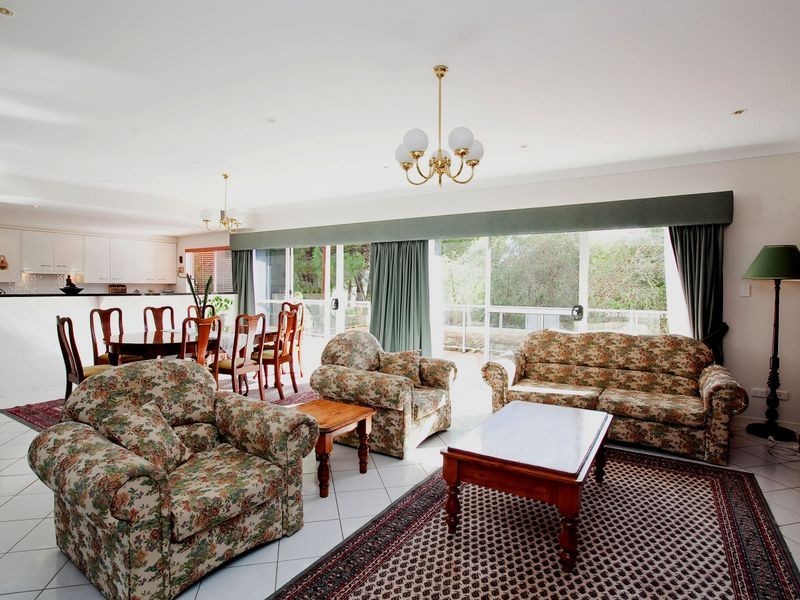 9 Chester Court, Grange SA 5022