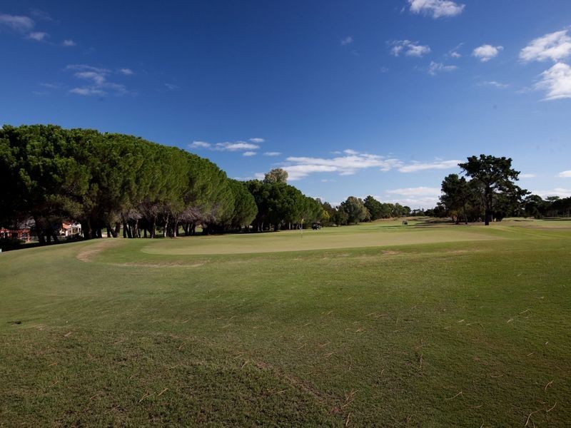 9 Chester Court, Grange SA 5022