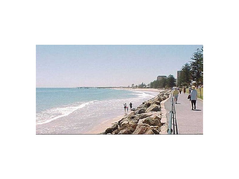 1/17 Esplanade, Semaphore South SA 5019