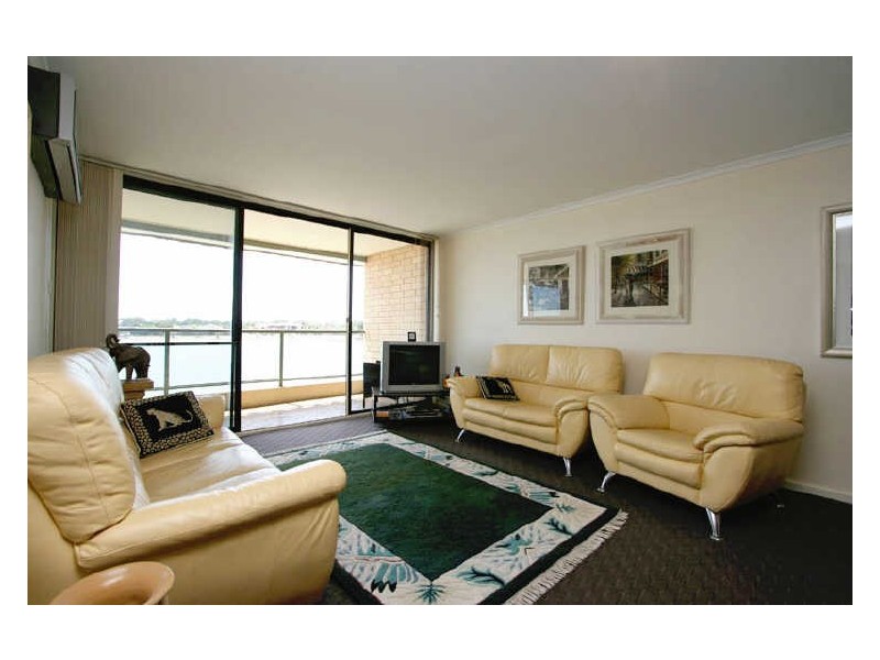 6/70 Military Road, Tennyson SA 5022