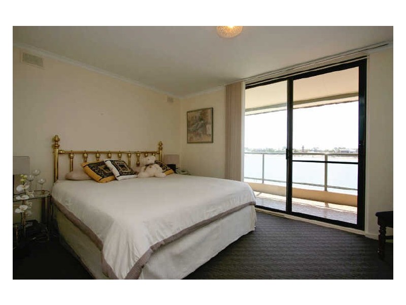 6/70 Military Road, Tennyson SA 5022