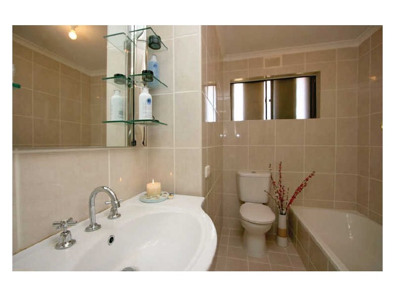 6/70 Military Road, Tennyson SA 5022