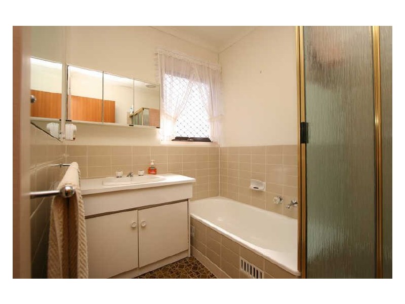 51 Sportsmans Drive, West Lakes SA 5021