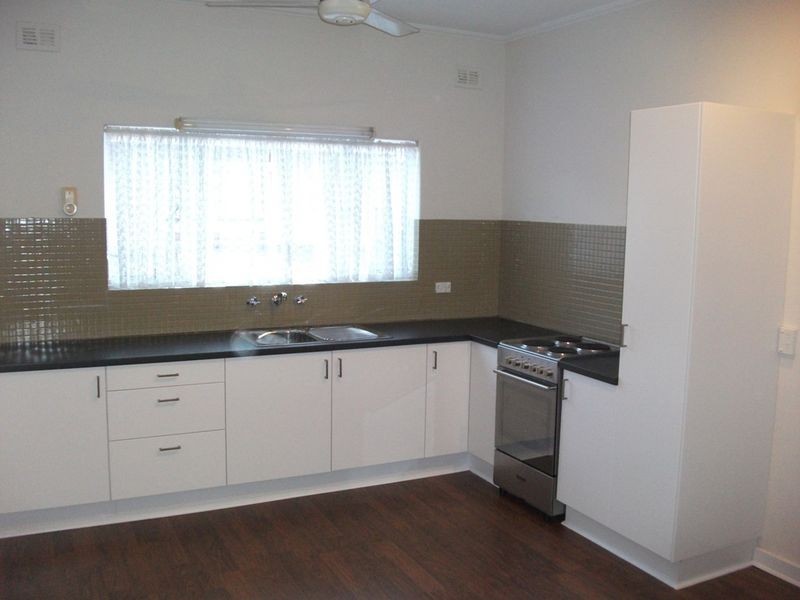 4 Dover Terrace, Largs North SA 5016