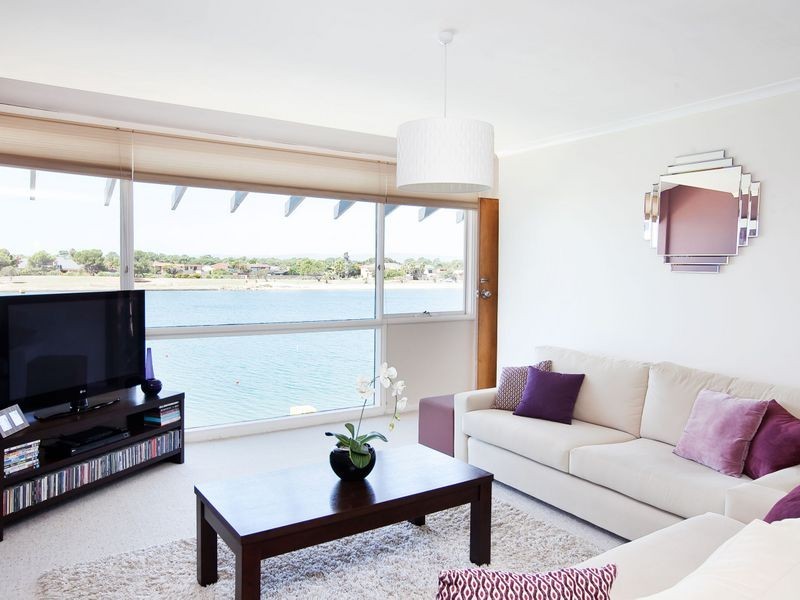 8/78 Military Road, Tennyson SA 5022