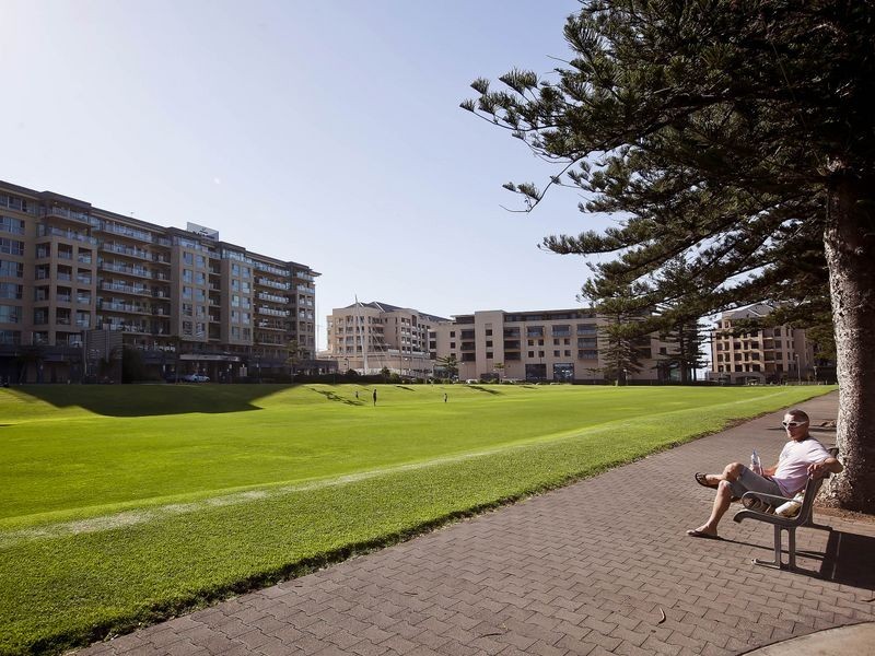 1023/25 Colley Terrace, Glenelg SA 5045